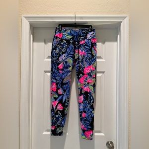 Lilly Pulitzer Island Midrise Jogger Medium